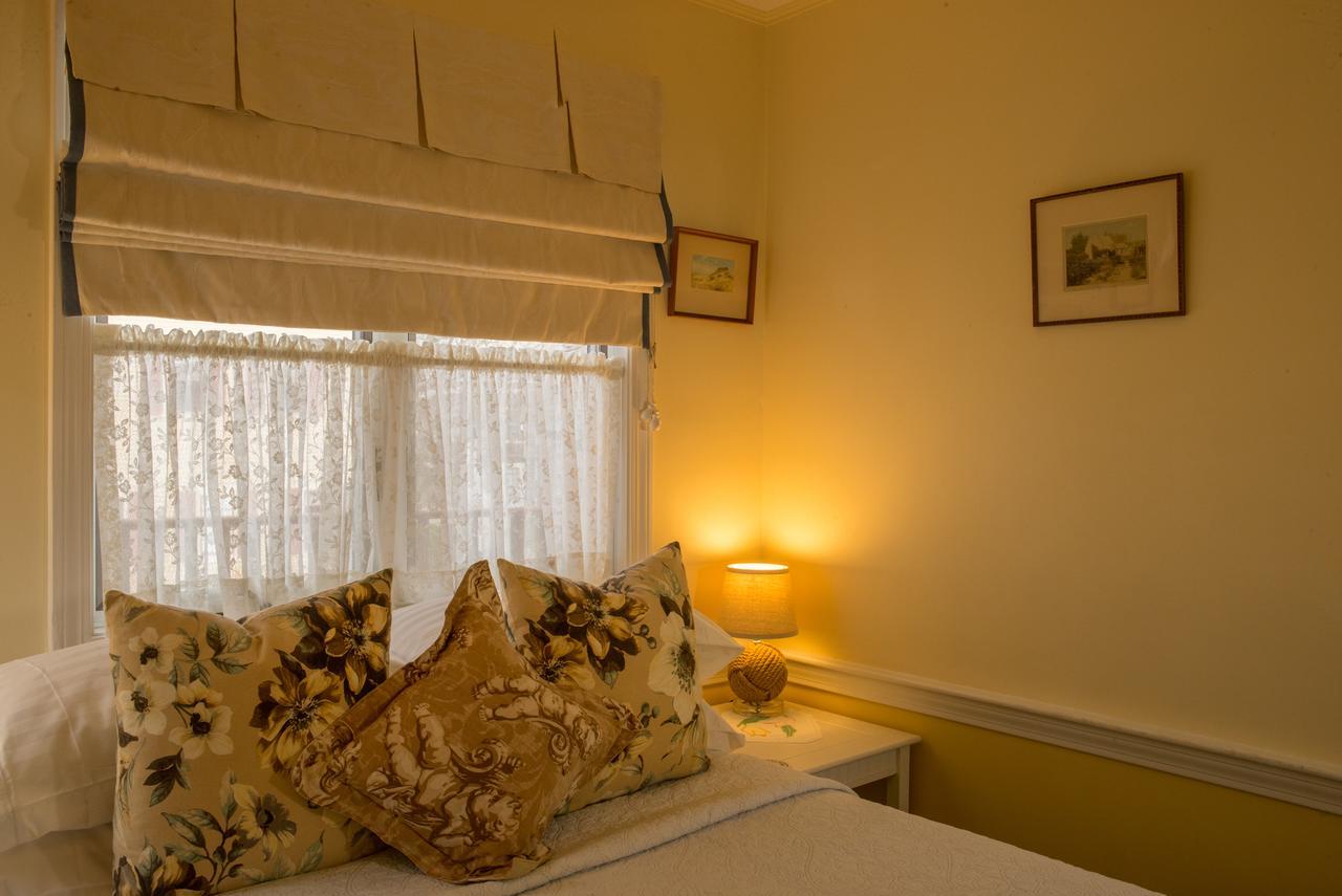 プロビンスタウン ザ ビーコンライト ゲスト ハウス Bed & Breakfast エクステリア 写真